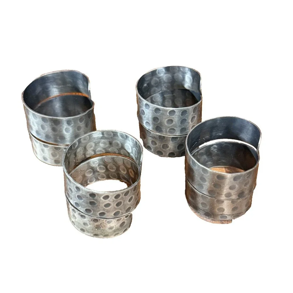 Minimalist Hammered Metal Napkin Rings Silver Coil Wrap Boho Contemporary Set 4